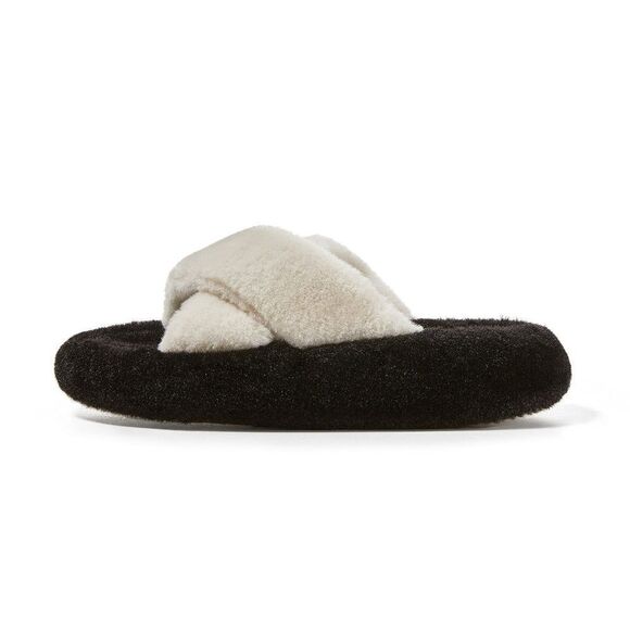 Posee Fuzzy Slippers Black/Off White size 9 NWT
Bundle & save
Quick Shipping - Picture 2 of 8